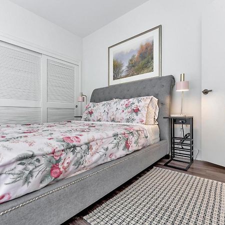 7 Large Down Town Santa Monica Apartment Лос-Анджелес Экстерьер фото
